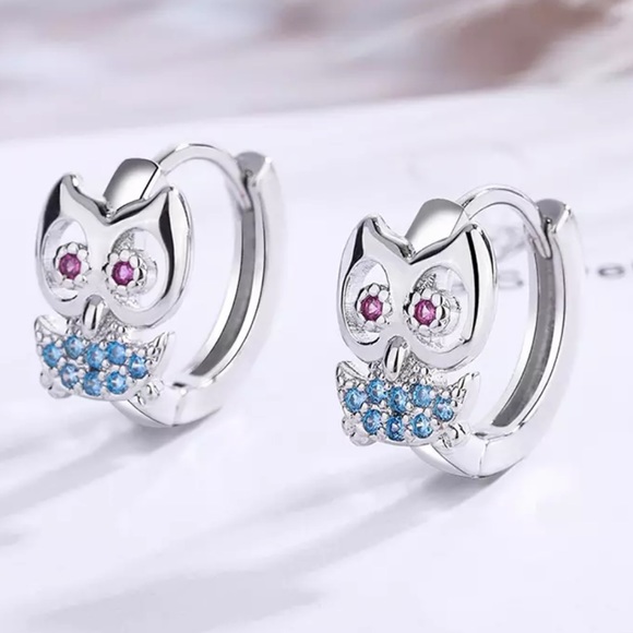 🌟 Sterling Silver Owl 🦉 Hoop Huggie Earrings - Picture 2 of 4
